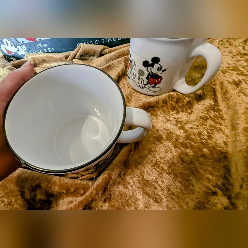 NWT Two Disney Mickey Mouse Mugs and Glass Cutting Board Set - Red, Black, White - Picture 5 of 8